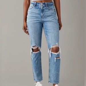 American Eagle Mom Jean